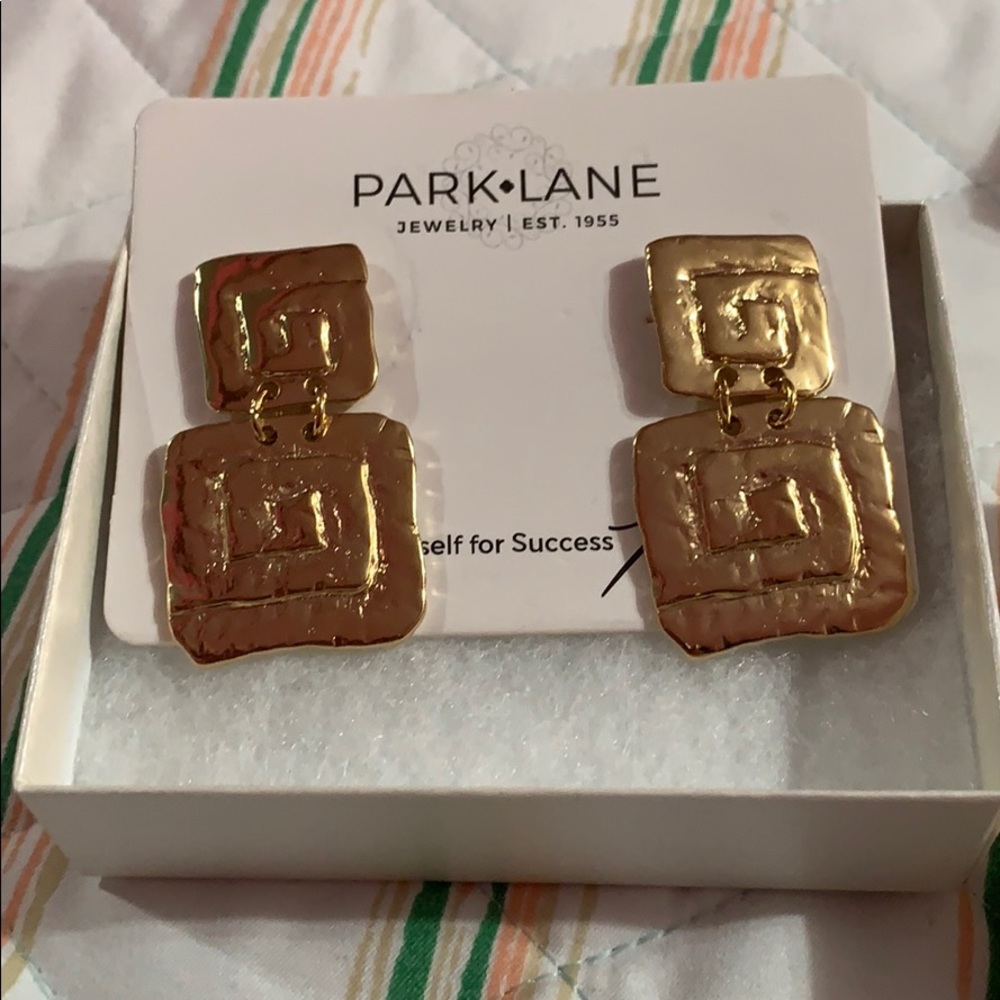 Park lane earring set